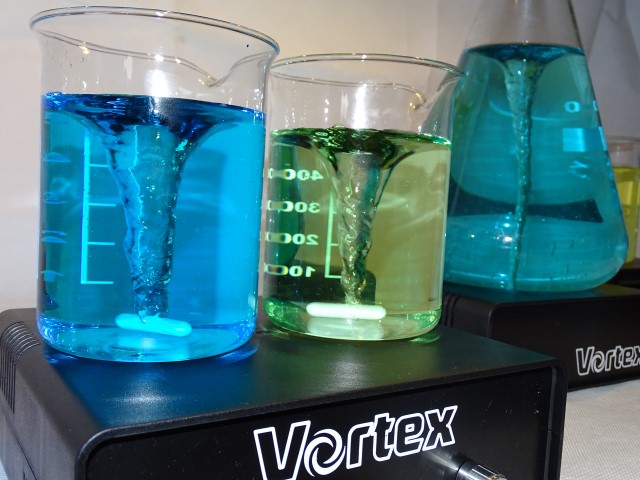 dual magnetic stirplate