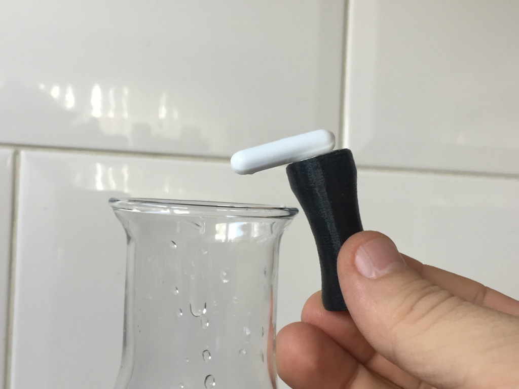 contactless stirbar retriever